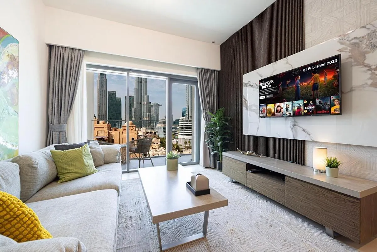 Walk To Dubai Mall- Enjoy Burj Khalifa Show Apartment