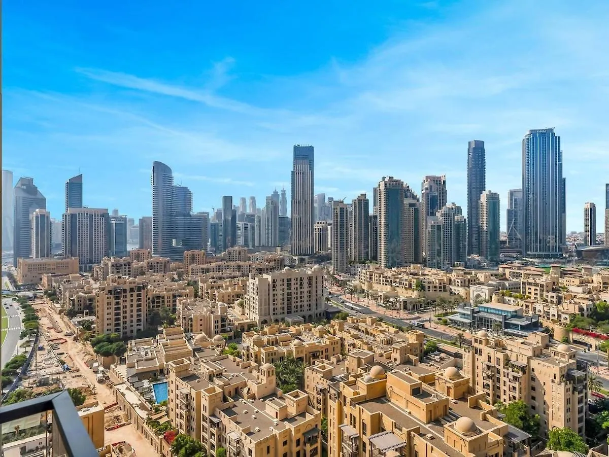 Apartment Walk To Dubai Mall- Enjoy Burj Khalifa Show