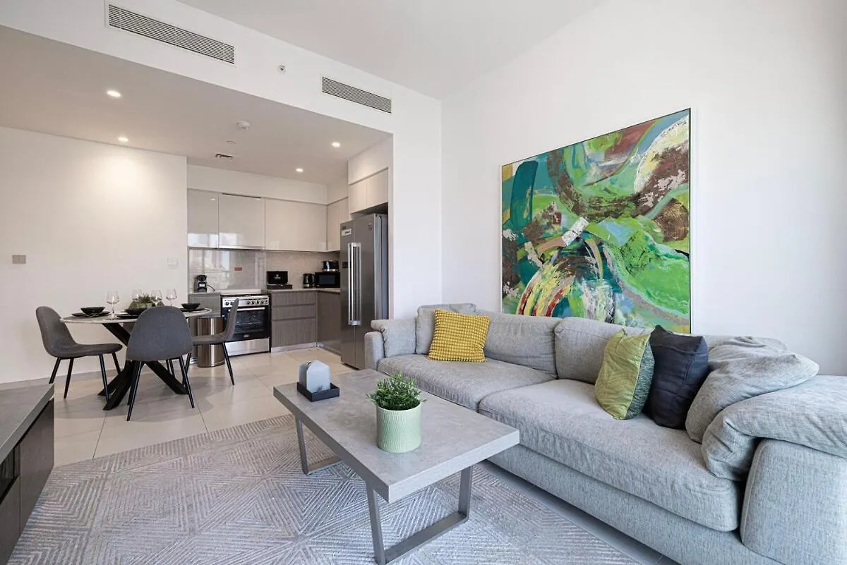 Walk To Dubai Mall- Enjoy Burj Khalifa Show Apartment