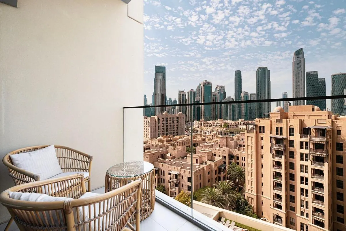 Apartment Walk To Dubai Mall- Enjoy Burj Khalifa Show